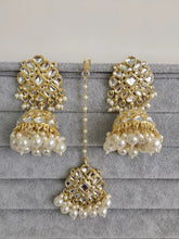 Gold Kundan Tikka w/Earring Set/ Indian Bridal Maang Tikka /Teeka Tika Headpiece Handmade Pearl Jewelry For Women Bollywood