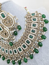 Green Antique Polki Kundan necklace set/Reverse Ad Necklace/Statement necklace/Indian/Punjabi Necklace/Pakistani Jewelry/Bridal necklace