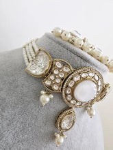 White pearl Kundan choker Necklace/Bollywood Jewelry/Indian bridal Kundan necklace/indian Pakistani Punjabi wedding jewelry