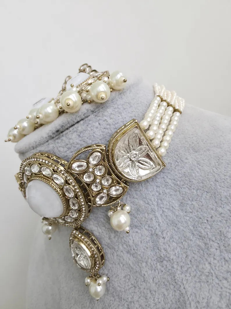 White pearl Kundan choker Necklace/Bollywood Jewelry/Indian bridal Kundan necklace/indian Pakistani Punjabi wedding jewelry