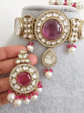 Magenta pearl Kundan choker Necklace/Bollywood Jewelry/Indian bridal Kundan necklace/indian Pakistani Punjabi wedding jewelry