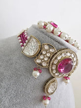 Magenta pearl Kundan choker Necklace/Bollywood Jewelry/Indian bridal Kundan necklace/indian Pakistani Punjabi wedding jewelry