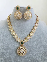 Green Moissanite Kundan Necklace/Indian Kundan Set /Bollywood Jewelry/Indian wedding/Bridal Indian Wedding/Pakistani/Punjabi