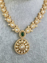 Green Moissanite Kundan Necklace/Indian Kundan Set /Bollywood Jewelry/Indian wedding/Bridal Indian Wedding/Pakistani/Punjabi