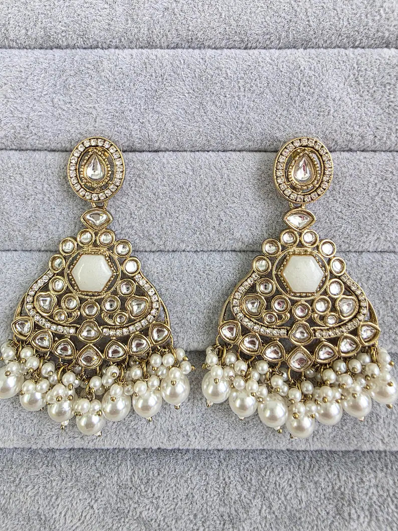 White Kundan Earrings/Indian Earrings/pearl Earring/Pakistani Earrings/Statement Earrings/Long chandelier/bridal earrings