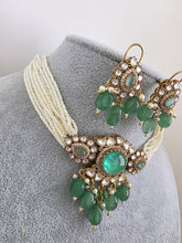 Mint Green Doublet Moissanite Pearl Kundan Necklace/Kundan Choker/Bollywood Jewelry/Indian wedding/Bridal jewelry/Pakistani/Punjabi