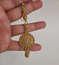 Antique Gold Maang tikka/Kundan Tikka/Indian forhead Jewelry/Pakistani Jewelry/Jhoomer/Matha patti/Gold tika /Indian tikka/Guttapusalu tikka