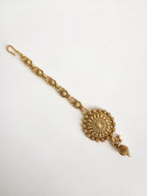 Antique Gold Maang tikka/Kundan Tikka/Indian forhead Jewelry/Pakistani Jewelry/Jhoomer/Matha patti/Gold tika /Indian tikka/Guttapusalu tikka
