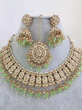Mint Green Shadow Stone Kundan Necklace Set/ Bollywood Jewelry/ Indian jewelry/ Pakistani necklace/Punjabi/bridal necklace/Indian wedding