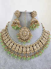 Mint Green Shadow Stone Kundan Necklace Set/ Bollywood Jewelry/ Indian jewelry/ Pakistani necklace/Punjabi/bridal necklace/Indian wedding
