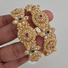 Set of 2 Ruby Green Gold Polki Pearl Bangles(2 PC)/Pacheli Bangles/Indian Bangles/Polki stone bangles/Indian wedding/bridal chuda bangles