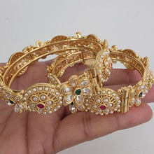Set of 2 Ruby Green Gold Polki Pearl Bangles(2 PC)/Pacheli Bangles/Indian Bangles/Polki stone bangles/Indian wedding/bridal chuda bangles