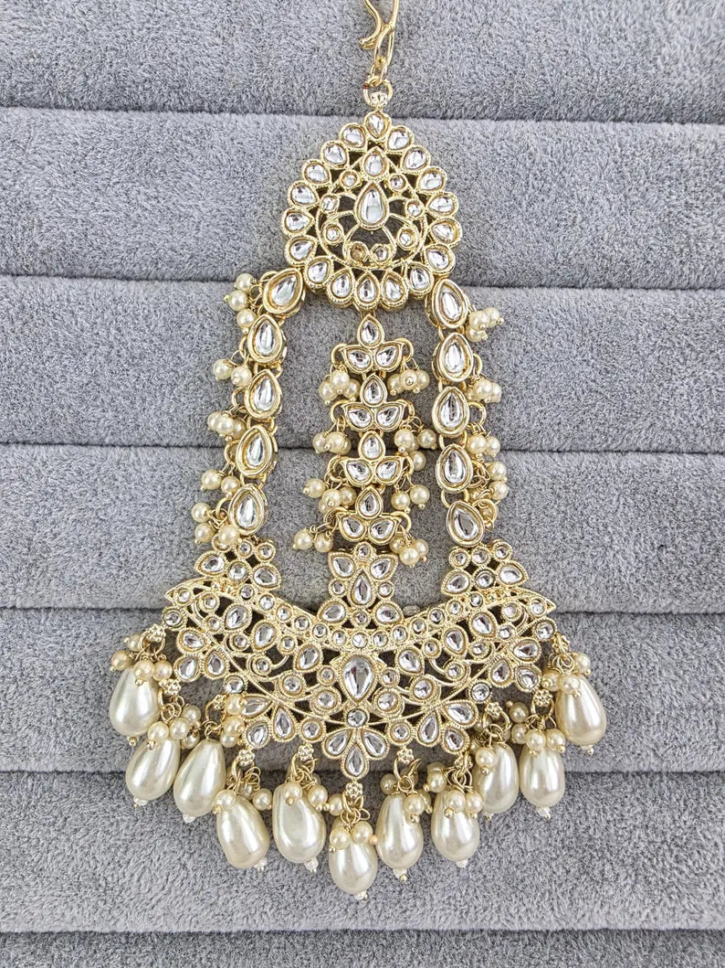White gold Kundan Pearl Passa, Jhoomer, Side tikka Indian Punjabi Pakistani wedding jewelry, jewelry, Hair accesories