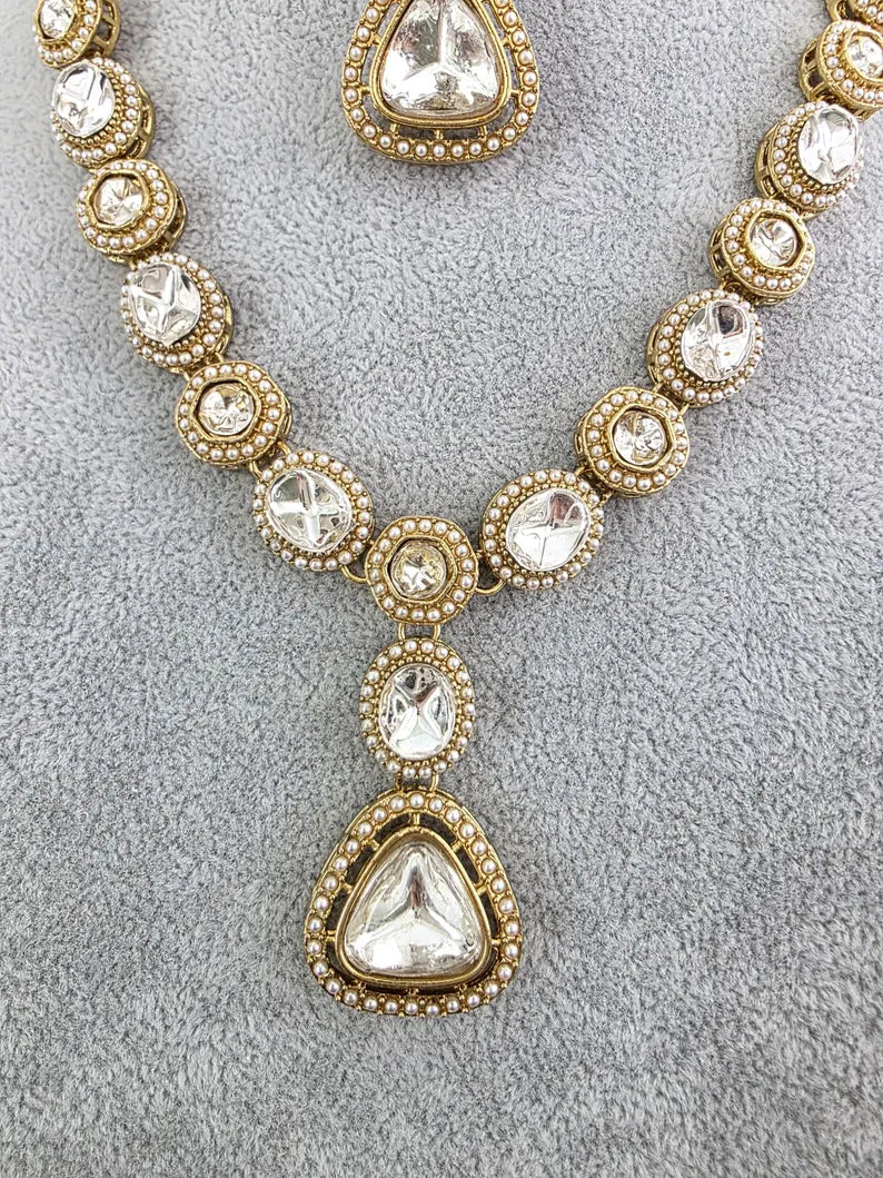 Antique Dull Gold Kundan Pearl Necklace Set/ Kundan necklace/Bollywood Jewelry/Indian jewelry/ Pakistani necklace/ punjabi necklace