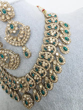 Green Shadow Stones Kundan Necklace Set/Stone Kundan Choker/Bollywood Jewelry/ Indian jewelry/Pakistani necklace/ punjabi/indian wedding