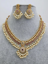 RubyGreen Antique Gold Necklace, South Indian Jewelry, Temple Jewelry, Guttapusalu Necklace, Kemp Jewelry, Wedding necklace, Gold Necklace