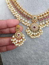 RubyGreen Antique Gold Necklace, South Indian Jewelry, Temple Jewelry, Guttapusalu Necklace, Kemp Jewelry, Wedding necklace, Gold Necklace