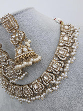 White Pearl stone Necklace Set/Kundan Choker/ Bollywood Jewelry/ Indian jewelry/Pakistani necklace/ punjabi necklace/bridal necklace