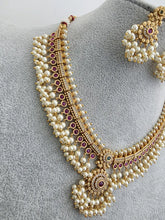 RubyGreen Antique Gold Necklace, South Indian Jewelry, Temple Jewelry, Guttapusalu Necklace, Kemp Jewelry, Wedding necklace, Gold Necklace