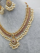 RubyGreen Antique Gold Necklace, South Indian Jewelry, Temple Jewelry, Guttapusalu Necklace, Kemp Jewelry, Wedding necklace, Gold Necklace