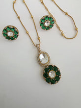 Green Moissanite Uncut Polki Kundan chain Pendant Necklace/Gold Long necklace/Mala/Indian wedding, Pendant necklace, Bollywood Gift for her