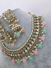 Mint Green Shadow Stone Kundan Necklace Set/ Bollywood Jewelry/ Indian jewelry/ Pakistani necklace/Punjabi/bridal necklace/Indian wedding