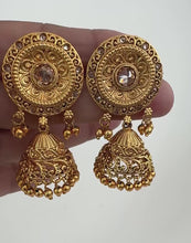 Gold Plated Jhumka Earrings/South Indian jewelry/Temple Jewelry/Amrapali earrings/Gold earrings/Jhumka earrings/Indian Earrings/Traditional