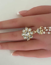 Kundan Hath Paan/Bracelet/Haath phool/Hathh Panja/finger Hand bracelet/Bridal Jewelry/hand harness/Indian Hand Jewelry/Indian wedding jewelr