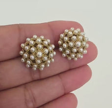 Small Traditional studs/Pearl Stud Earrings/Indian Studs/Indian Jewelry/Kundan Studs/Sabyasachi studs/Bridal Jewelry/Indian wedding